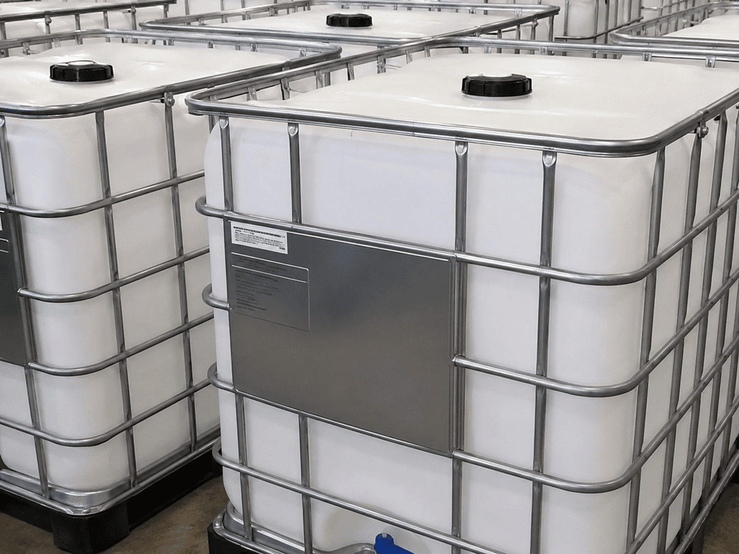 Clean reconditioned IBC totes background